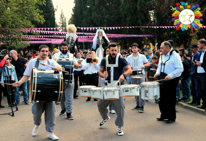 დრამერები